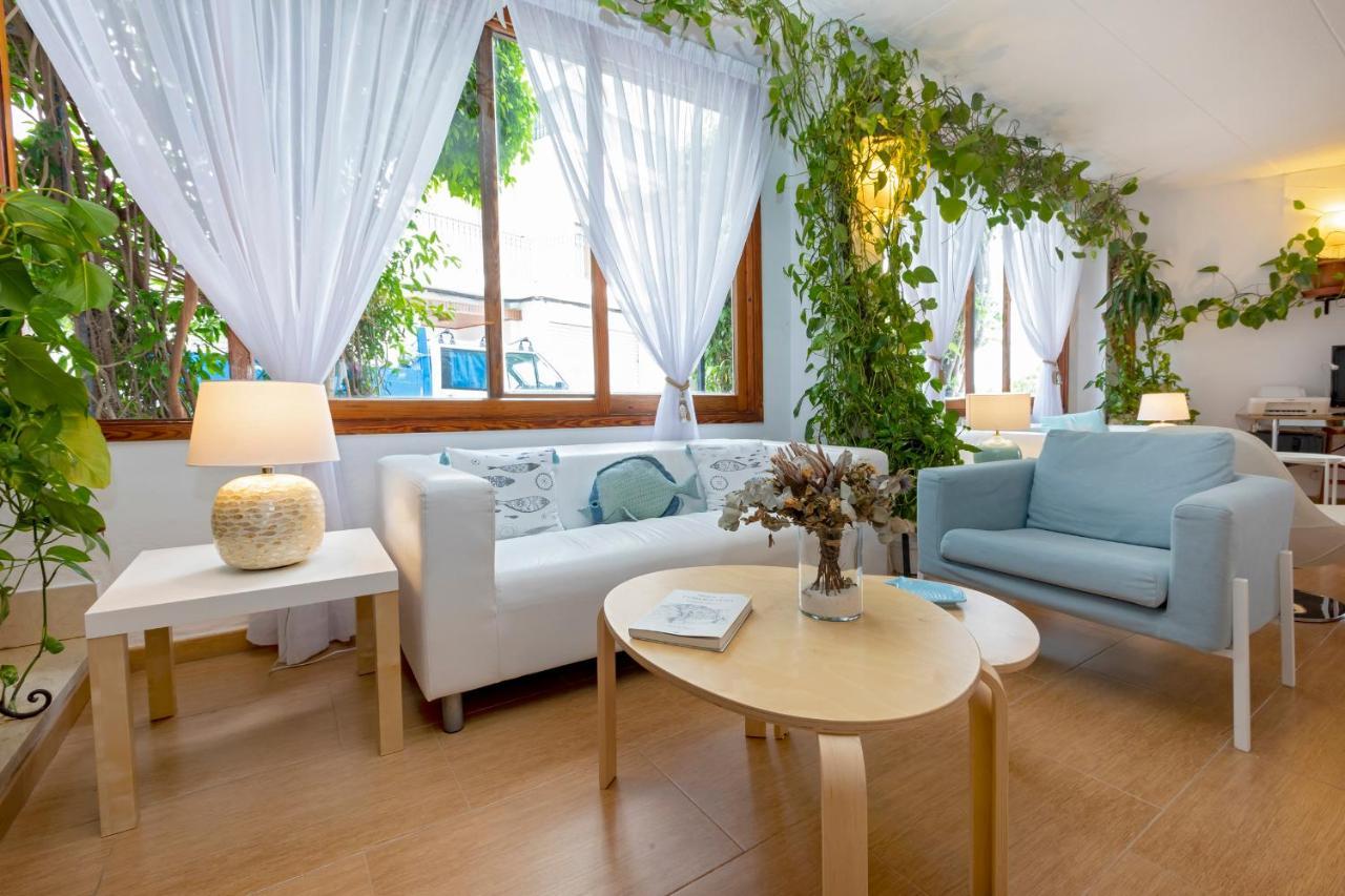 Hostal Manolita San Antonio  Kültér fotó